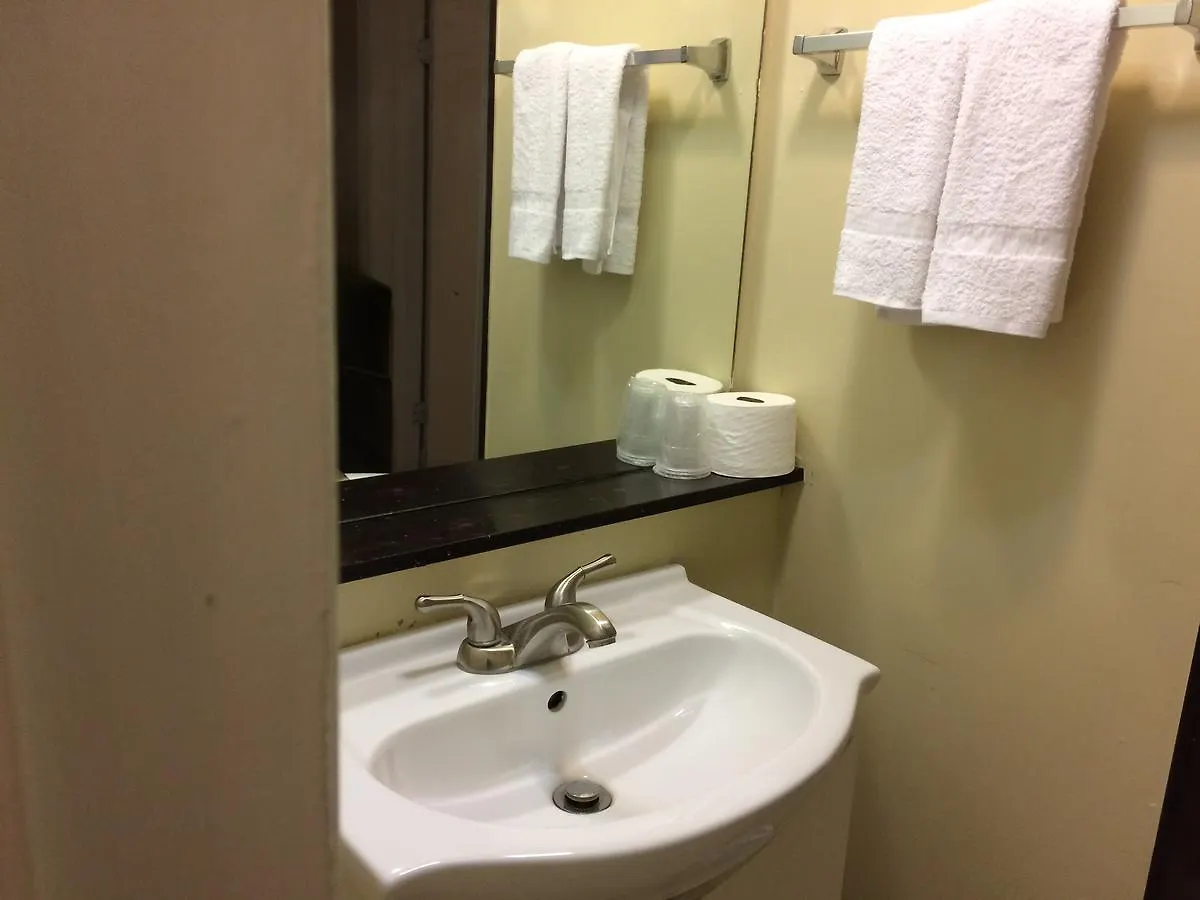 Мотель Nice Inn Эдмонтон