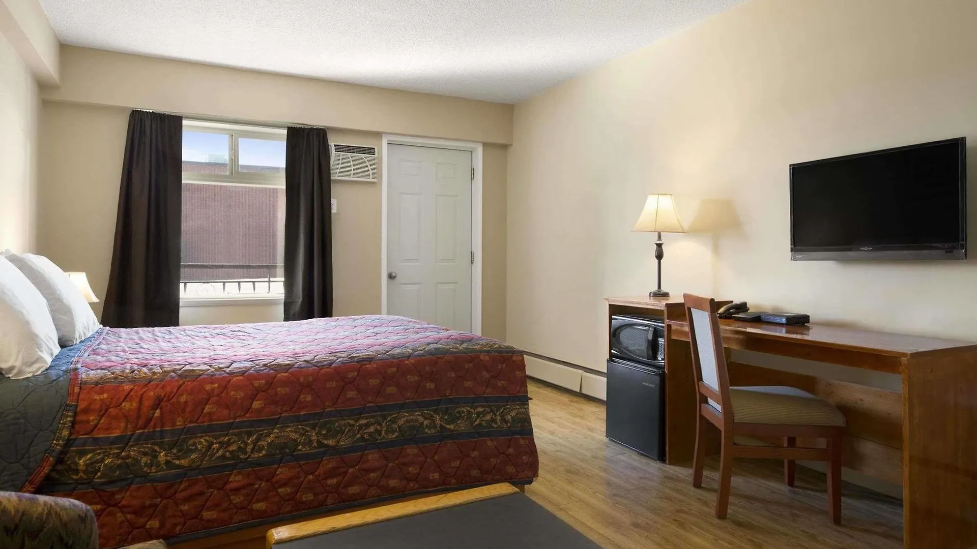 Nice Inn Эдмонтон 2*,  Канада